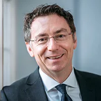 Prof.-Dr.-Christoph-Safferling