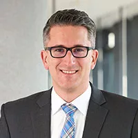 Prof.-Dr.-Sven-Laumer